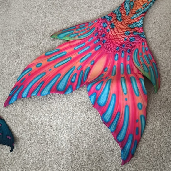 FINFOLK Mandarin Goby mermaid tail (newer stretch fabric) XS - Picture 2 of 5